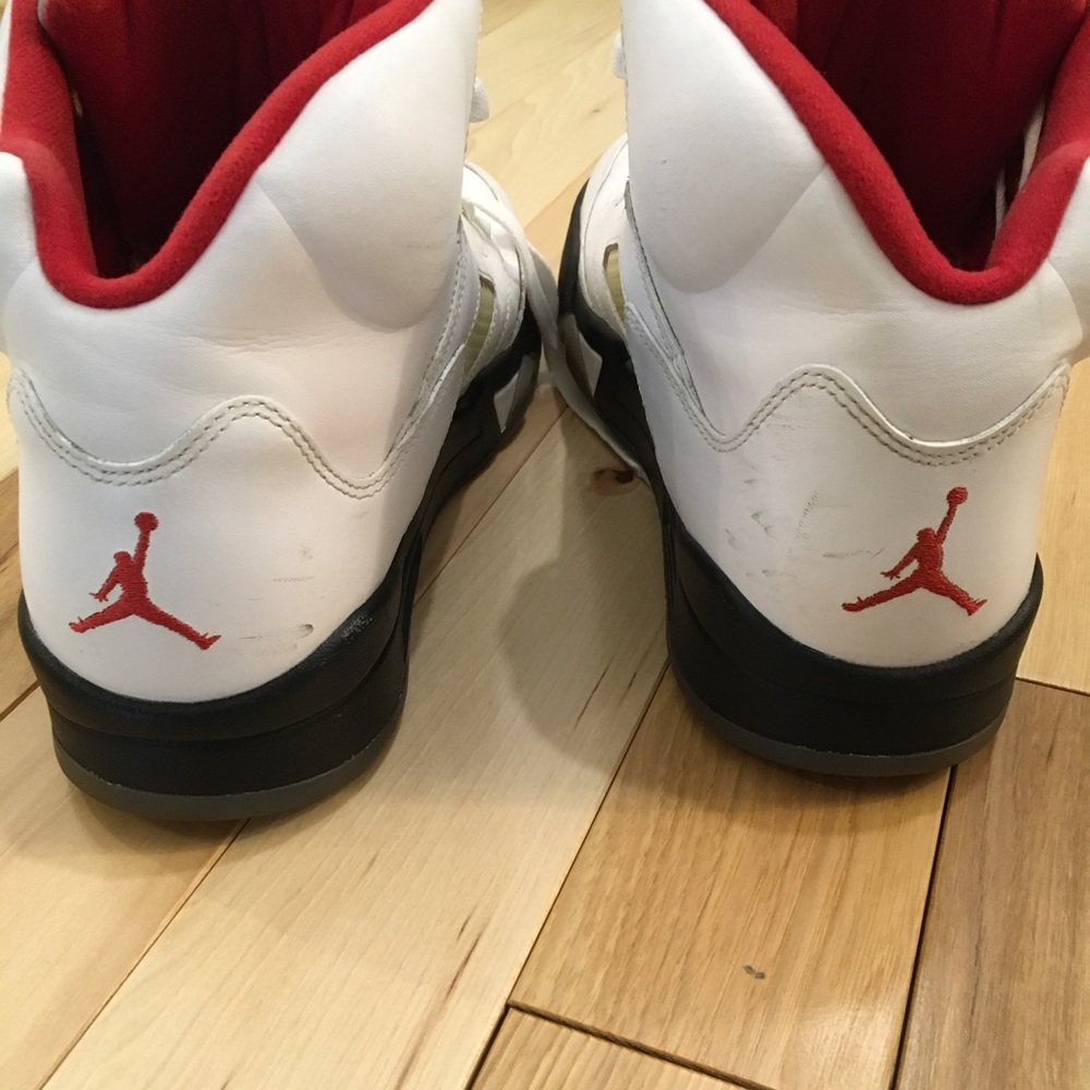 Air Jordan Retro 5 Fire Red Men’s Size 10.5 - Picture 9 of 12